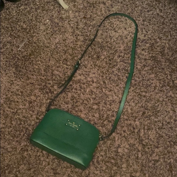 kate spade Handbags - Green kate spade crossbody purse